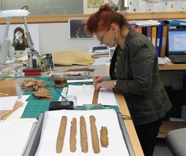Conservator Iwona Jurkiewicz